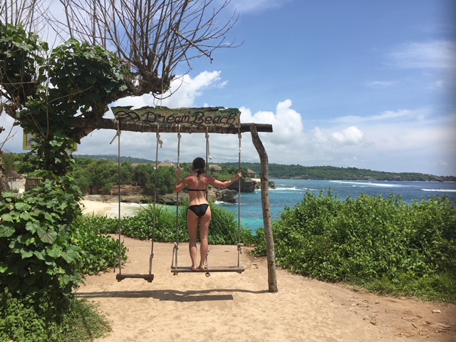 dream beach penida island