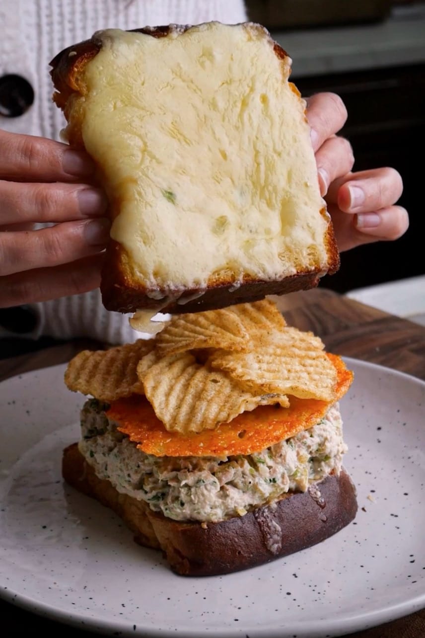 Green Chili Tuna Melt