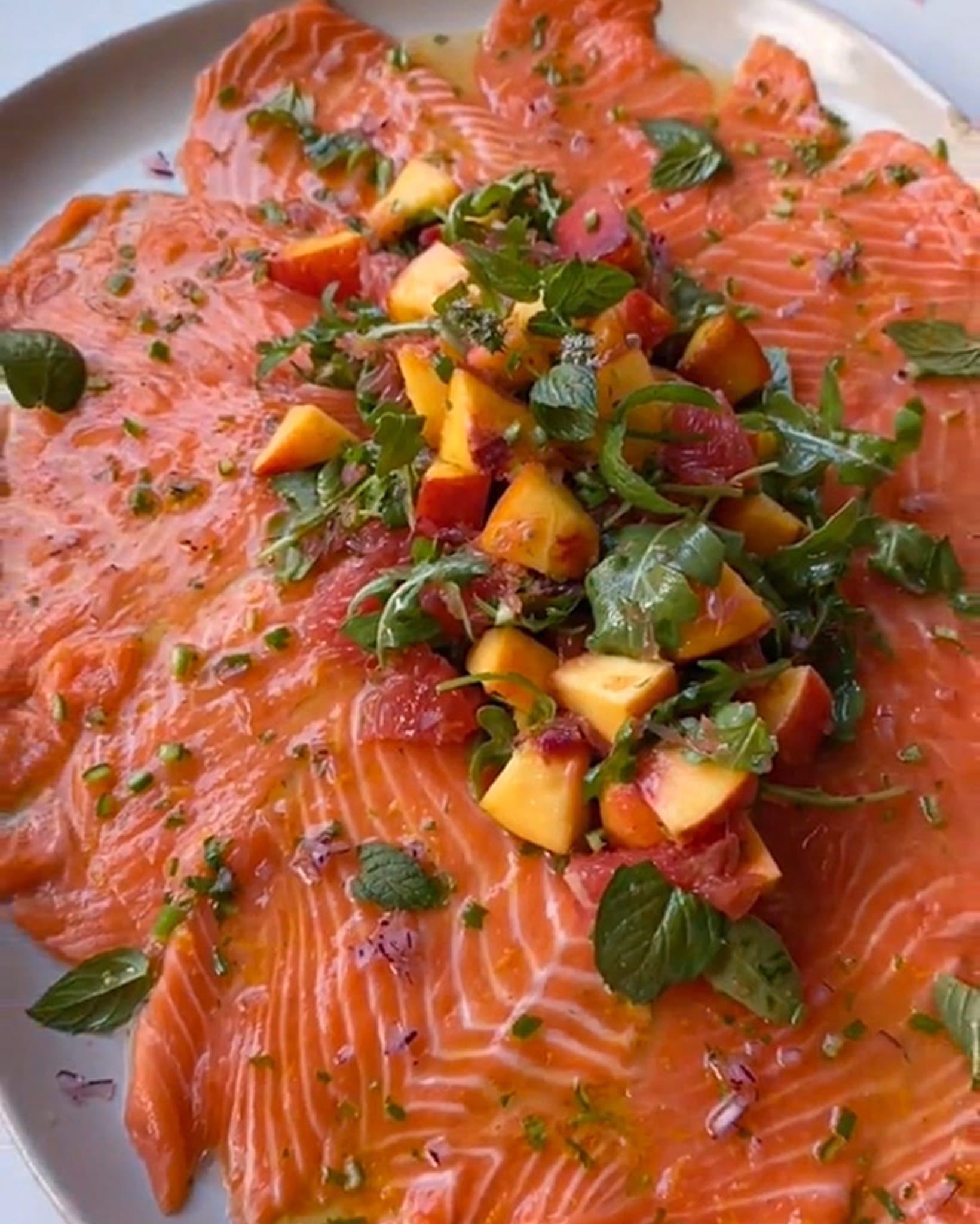 Salmon Carpaccio with Grapefruit 'n' Peach Salad